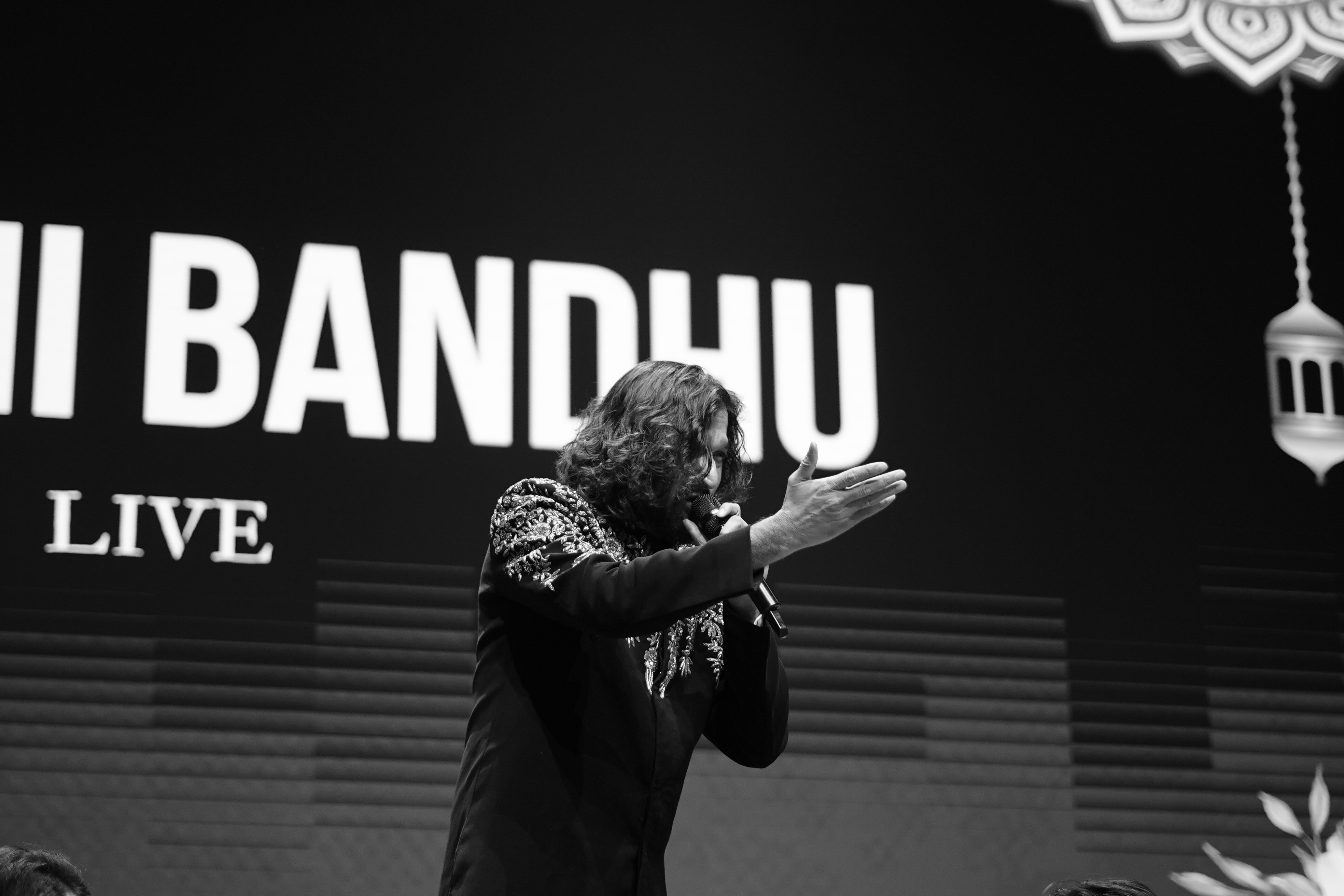 Nizami Bandhu qawwal singing live